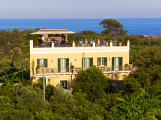 Giovanni Palace Bed and Breakfast in Acireale Giovanni Palace Bed and Breakfast in Acireale